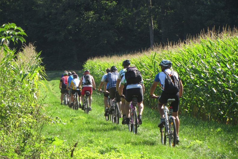 Educational Tour Bicycle Riding 792x530